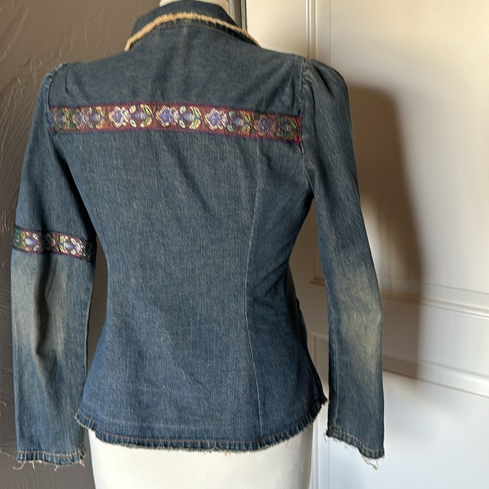 Vintage Early 2000's Hand Embellished Fitted Blazer Distressed Detail - Size 4 - Picture 6 of 7